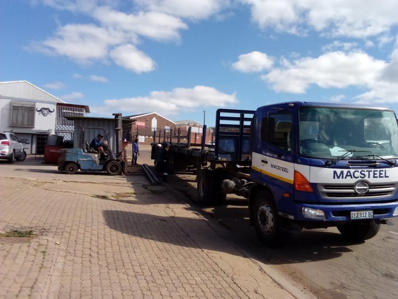 Commercial Property for Sale in Pellsrus Eastern Cape